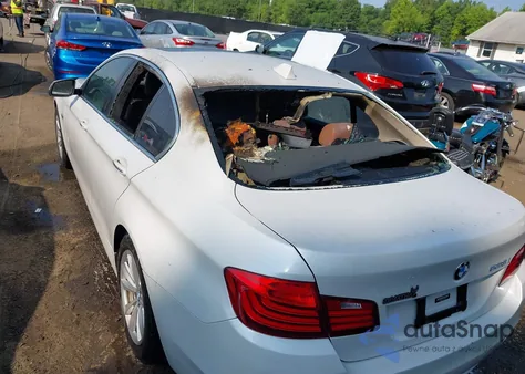 2016 BMW 528I z USA, uszkodzony, nr VIN WBA5A5C51GG352686